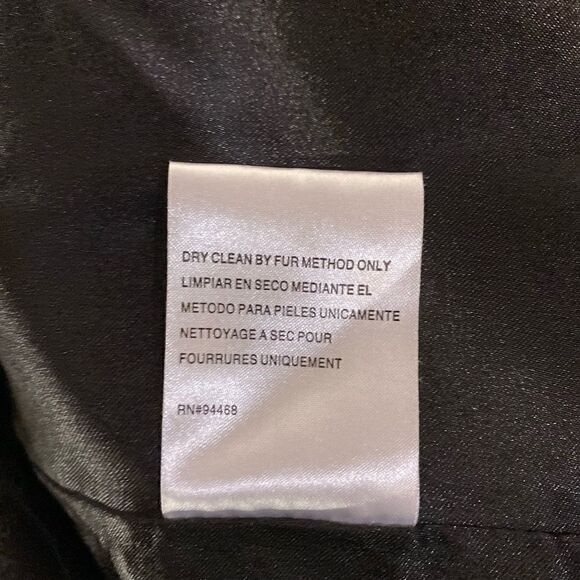 FAUX Short Mink Jacket - Picture 6 of 9